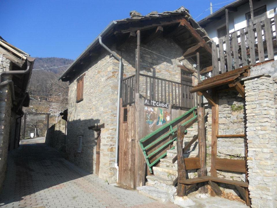 Agriturismo Fiorendo Пинероло Экстерьер фото